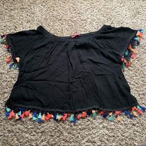 OFF THE SHOULDER TEE